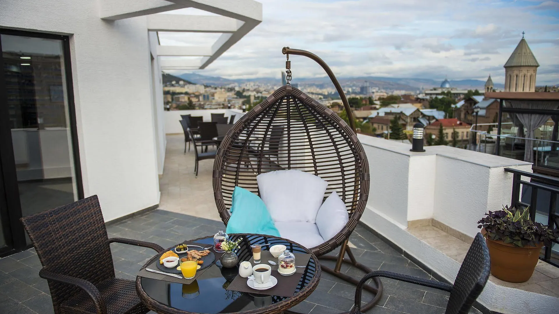 Tbilisi Inn